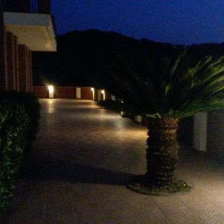 סלרנו Villa Oreste מראה חיצוני תמונה